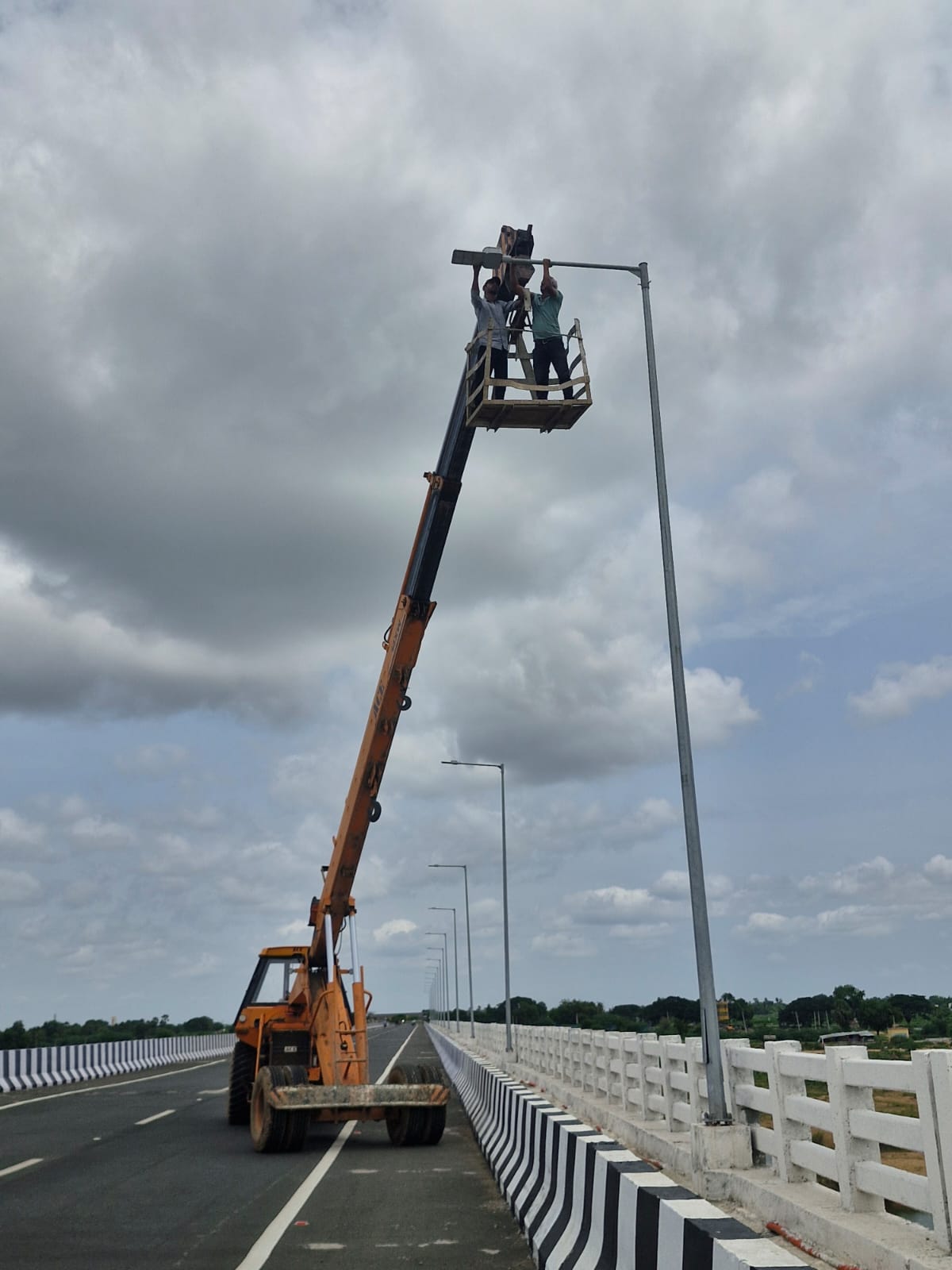 ed6a7887-b377-4734-b303-93b6bf571723